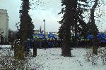 Евромайдан 7.12.2013 - митинг любителей Януковича. Периодически играет мерзопакостная музыка