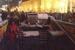 Евромайдан - вечер 9 декабря - еще один забаррикадированный переход