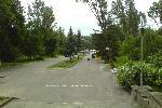 С другой стороны - красивый парк