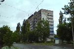 Ну она не совсем заброшенная - на крыше стоят антенны сотовой связи