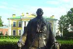 Странный памятник Петру I от Михаила Шемякина