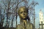 Маленькая девочка без взгляда волчицы. Вообще без взгляда